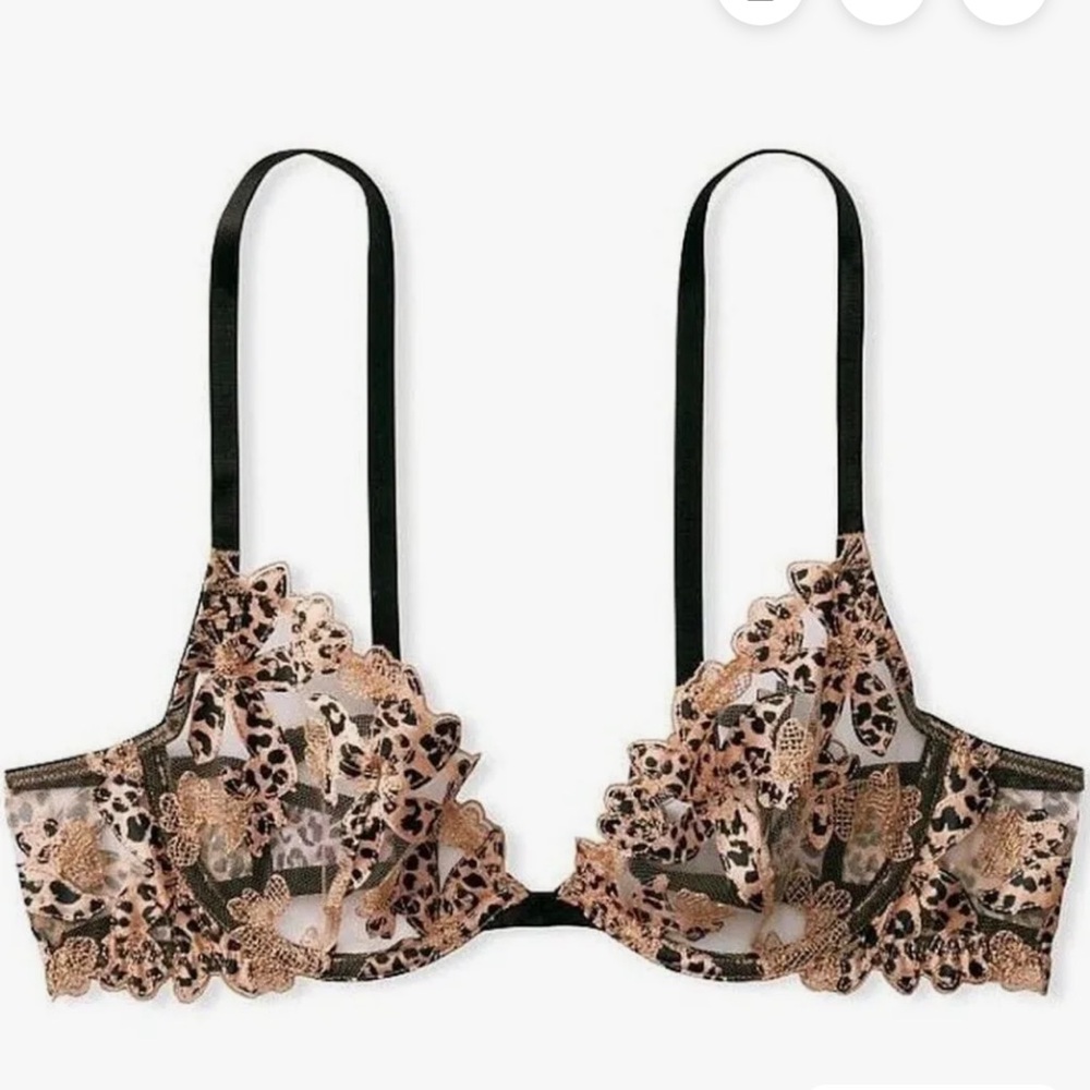 Victoria's Secret Animal Lace Embroidered Bra with matching Thong 36C/M - Picture 2 of 9